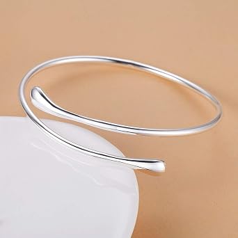 Vitaltyextracts Silver Plated Bracelet Shining Bangle Bracelets (Silver)