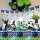Fußball-Party-Dekorationen, 102 Stück Fußball Geburtstag Party-Dekorationen Pappteller Servietten Fußball Tischdecke und Banner für Männer Jungen Geburtstag, Fußball Spiel Tag Party Supplies