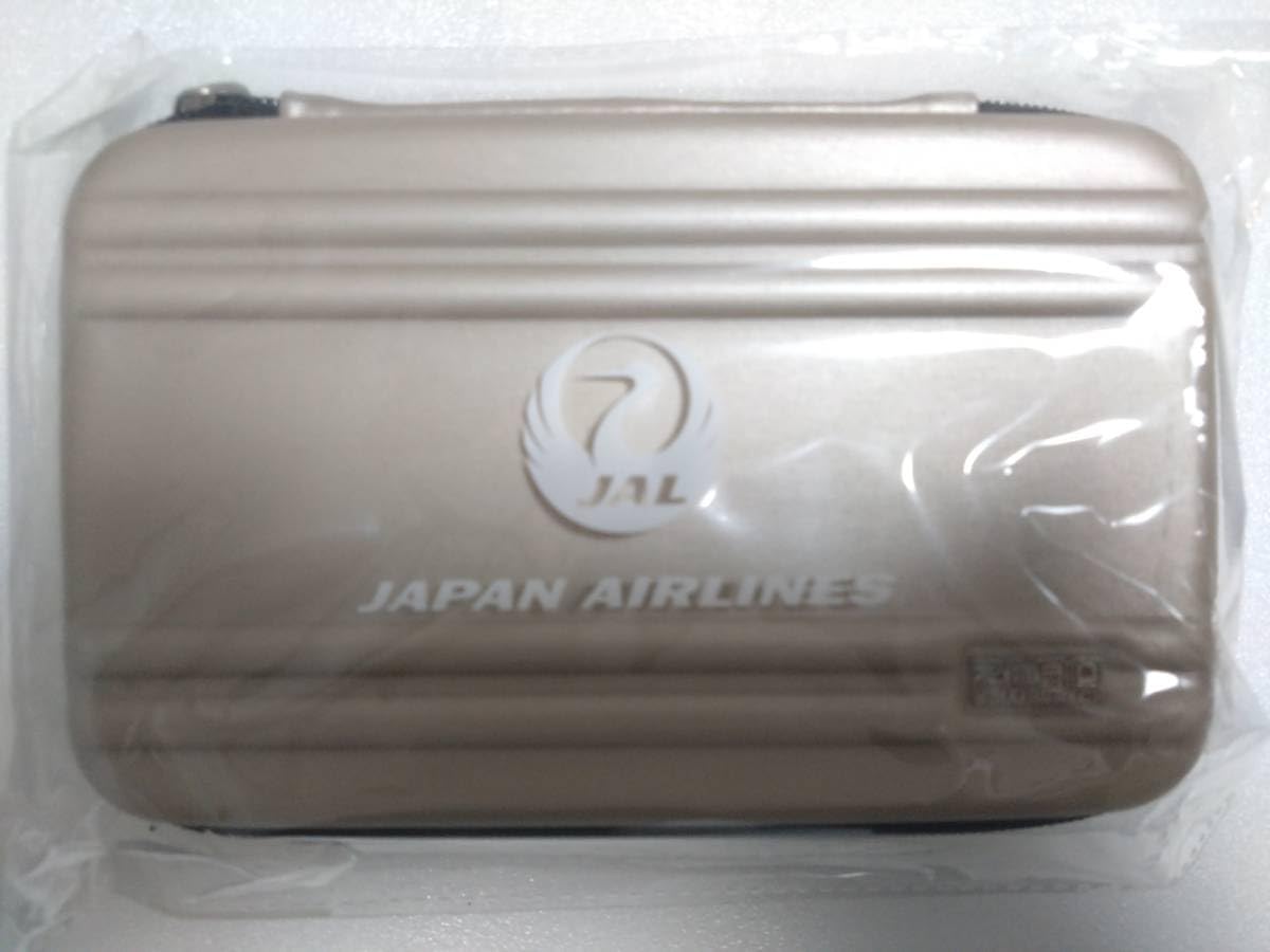 JAL ZERO HALLIBURTON ゼロハリバートン　アメニティ　3つ Amazon.co.jp: JAL 限定 ゼロハリバートン アメニティ ZERO 3色