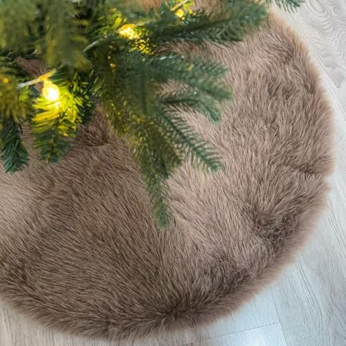AtiMing Light Brown Faux Fur Christmas Tree Skirt Small 24 Inch, Soft Mini Plush Xmas Tree Skirt for Holiday Decor, Winter Party, and Festive Home Decorations - 60cm
