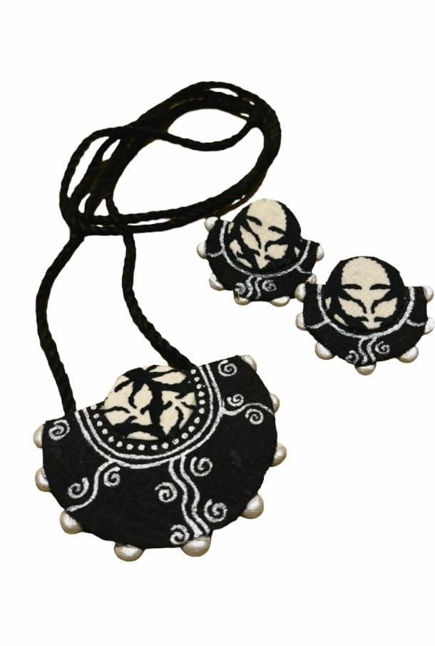 Glamvila Handmade Fabric Jewellery, Black and White Fabric Jewellery Set for Women and Girls