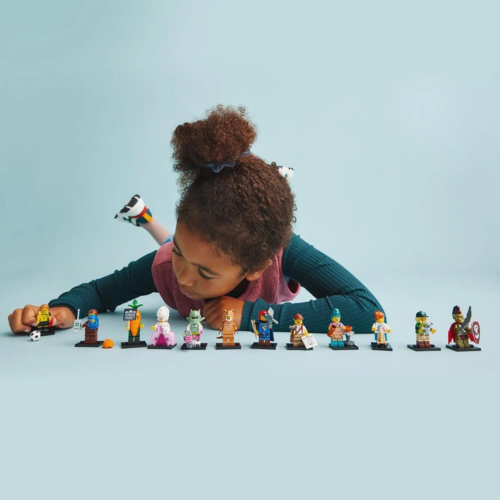 LEGO 71037 Minifigures - Seria 24, Edycja Limitowana, Torebka Niespodzianka z Minifigurką i Akcesoriami, Edycja 2023 (1 z 12, Zabawka Losowa)