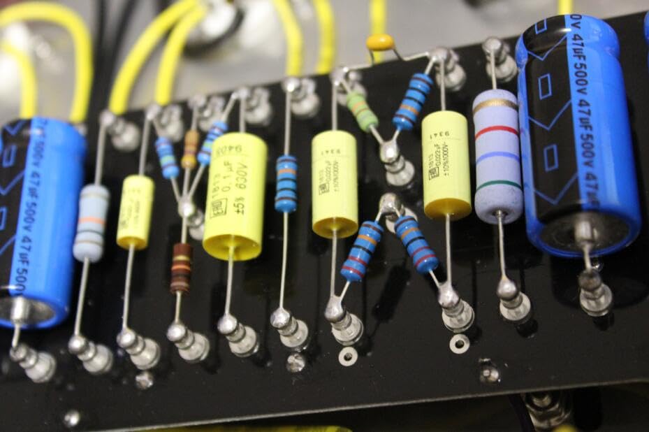 Custom 50-Watt Classic British Style Tone JCM-800 2204HW Handwired Amplifier Head with Master Volume - Image 5