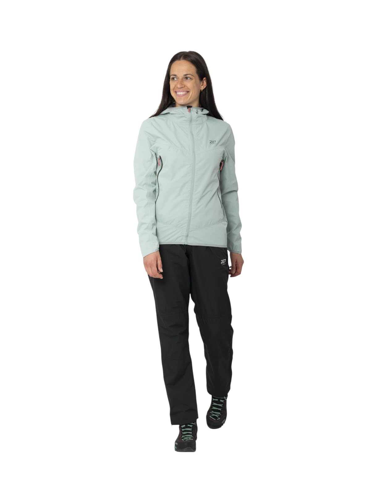 2117 of Sweden Jacks - Chaqueta para mujer con capucha de 2,5 l, impermeable, transpirable, compacta. Perfecta para aventuras al aire libre con capucha ajustable y costuras selladas.