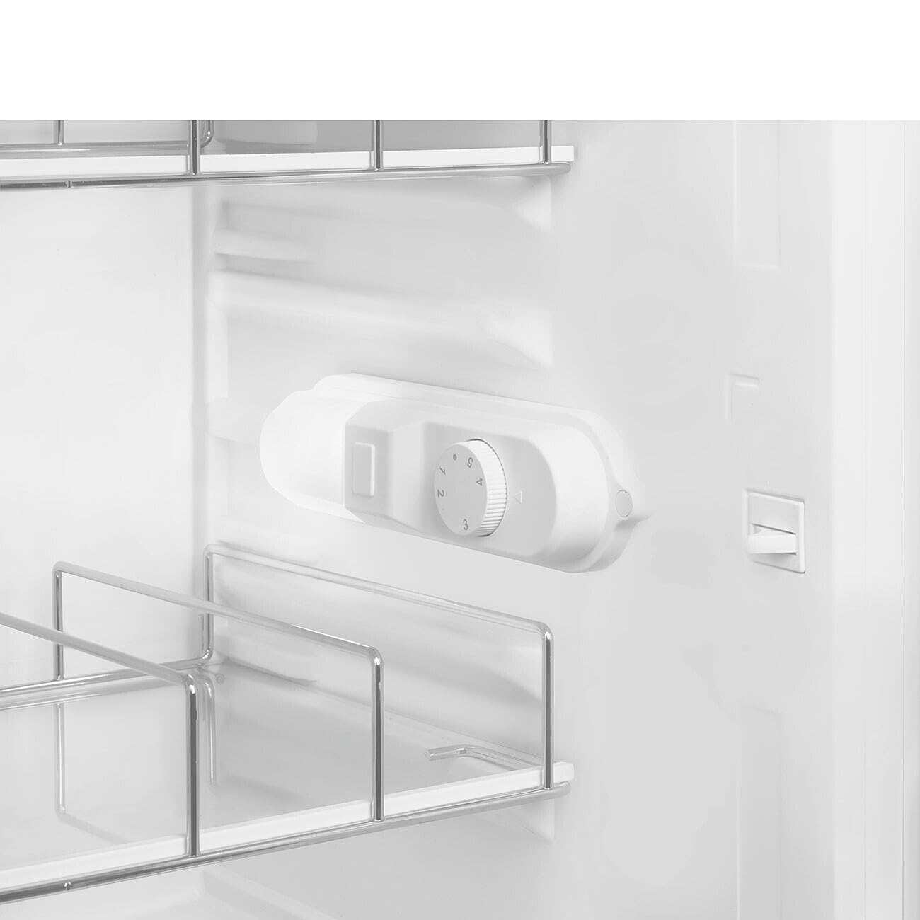 SMEG FAB10HRBL6, FRIGO MONOPORTA, Classe D