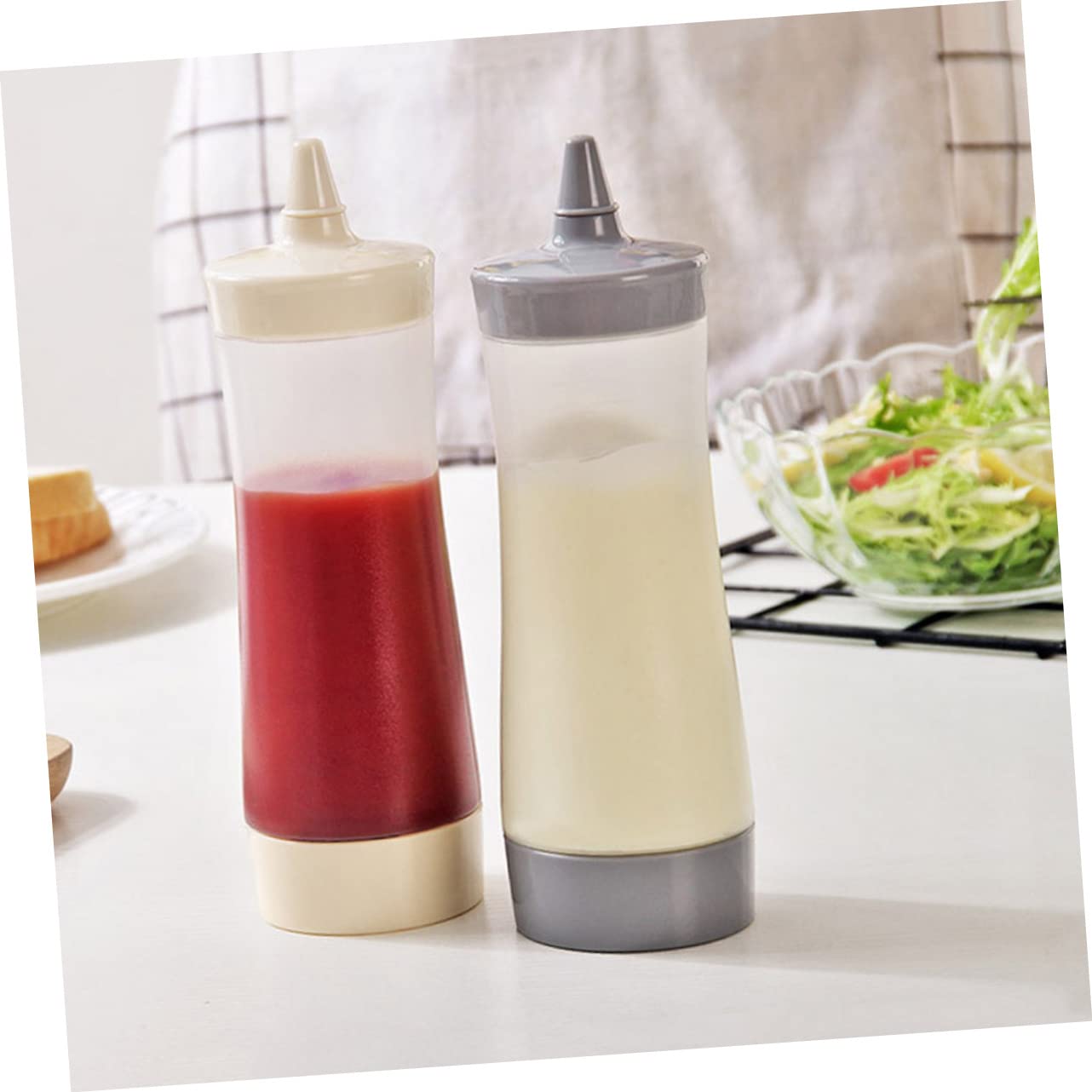 HOLIDYOYO Reusable Plastic Squeeze Bottle Condiment Dispenser for Sauces Salad Dressings Ketchup Jam Flexible for Kitchen and Picnics Grey