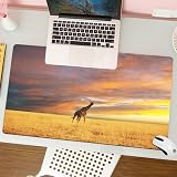 MESHIZIY Gaming Mouse Pad, ratón de Pad 90 x 40 cm,Jirafa, Animal en la Sabana bajo Grandes Nubes al Atardecer, Fauna Africana temática,sin Distancia y Mouse Impermeable, para computadora