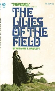 Paperback Lilies of the Field [Portuguese] Book