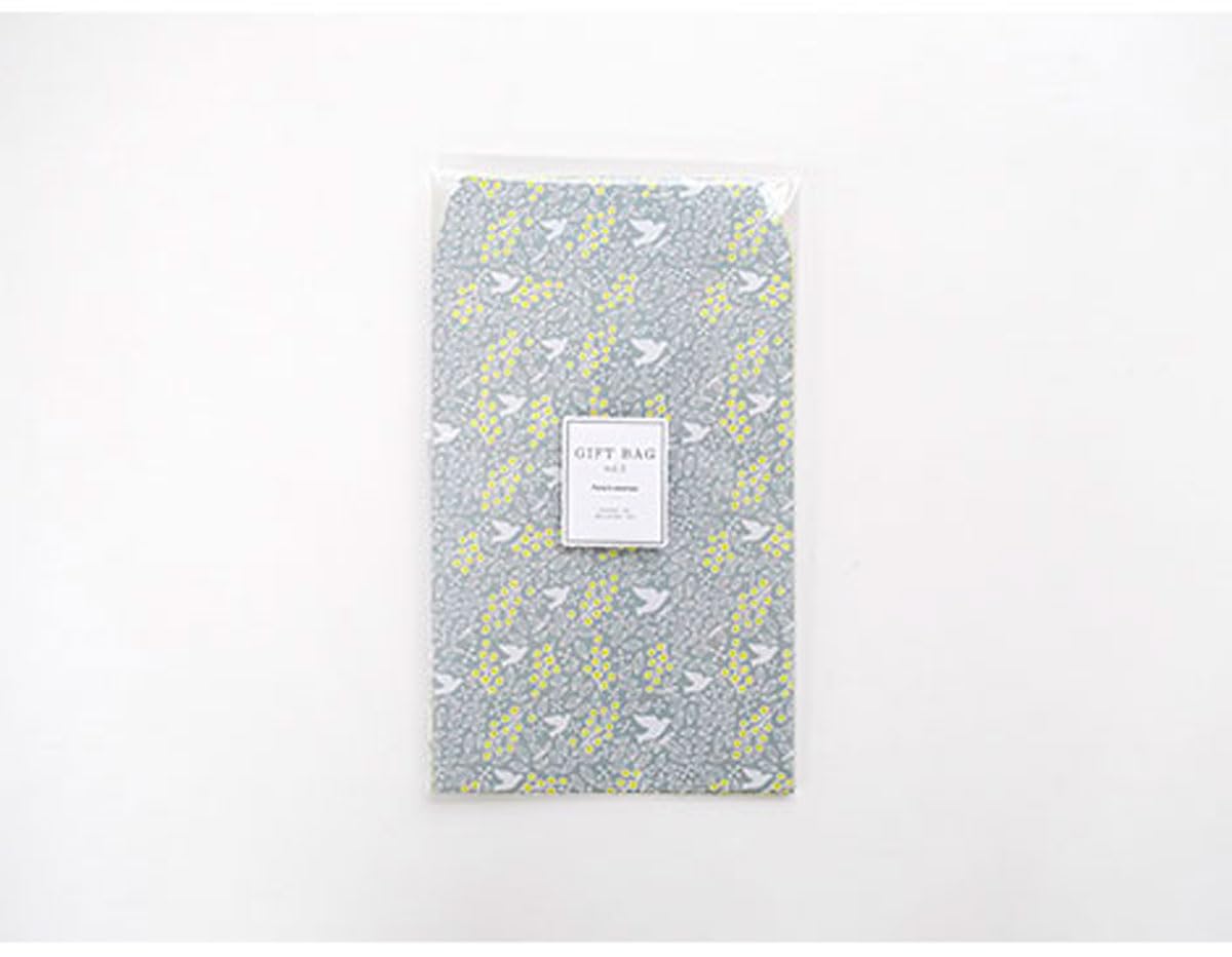 Dailylike Set of 6 Assorted Printed envelopes with Labels Vol. 2 Winter Forest 16.5 x 25 cm. 3 Models, 2 envelopes per Model - Image 2