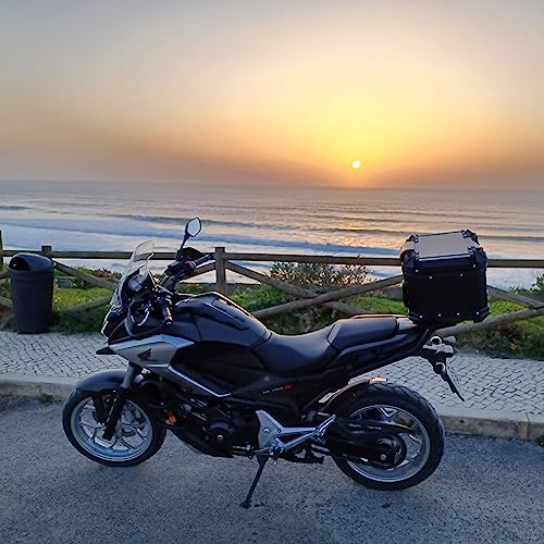 Baúl de moto impermeable para evitar humedad en el casco de aluminio 3