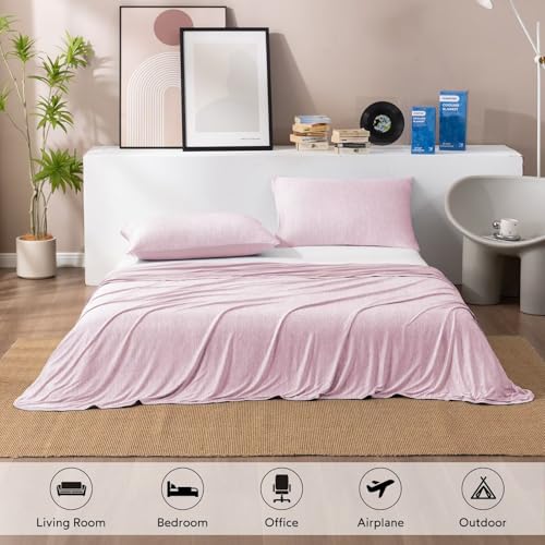 Image of HOMFINE Cooling Blanket for Hot Sleepers Twin Size, Pink 60 inchx80 inch | Dual-sided mica nylon cool, Q-Max 0.439 instant cool, Lightweight & breathable for night sweats & menopause, Machine washable
