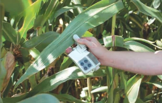 SPAD-502Plus Chlorophyll Meter Plant Chlorophyll Content Tester Plant Nutrition Tester High-Precision Detection of Chlorophyll and nitrogen Content, Fast Measurement, Data Storage and Analysis