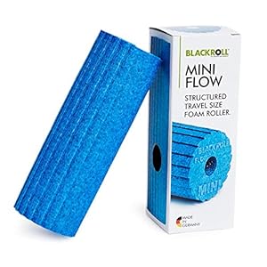 BLACKROLL® Mini Flow Fascia Roller (15 x 5 cm), Small Fitness Roller for Self-Massage, Handy Massage Roller for Travel, Office or Gym, Medium Hardness, Made in Germany