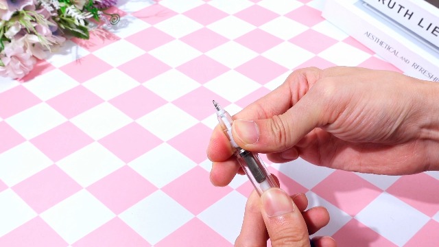 32 Pack LED Light Up Pens - Glow In Dark Ballpoint Pens With 4 Colors