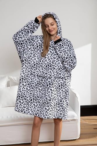 Couverture à capuche avec manches en polaire sherpa | Pull à capuche géant - 3