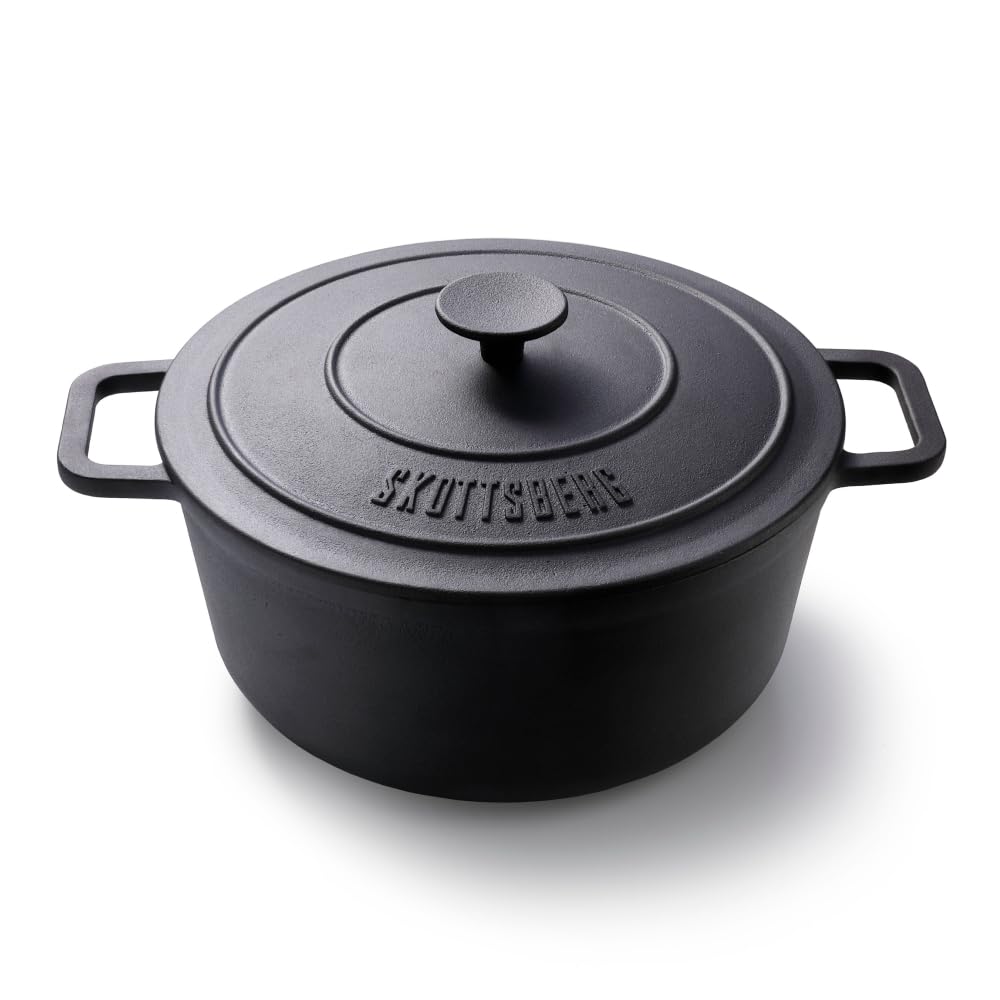 Skottsberg Gusseisen Topf - Ø 28 cm – Vorgebrannt & PFAS-frei, 5,5L Volumen, Deckel mit Aromaspikes - für Induktion, Gas, Ceran, Grill & Ofen