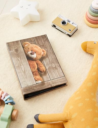 Hama Kinder-Fotoalbum (Einsteckalbum zum Einstecken von 200 Fotos im Format 10x15, Fotobuch mit 100 schwarzen Seiten, Babyalbum mit Teddy-Bär Motiv) braun