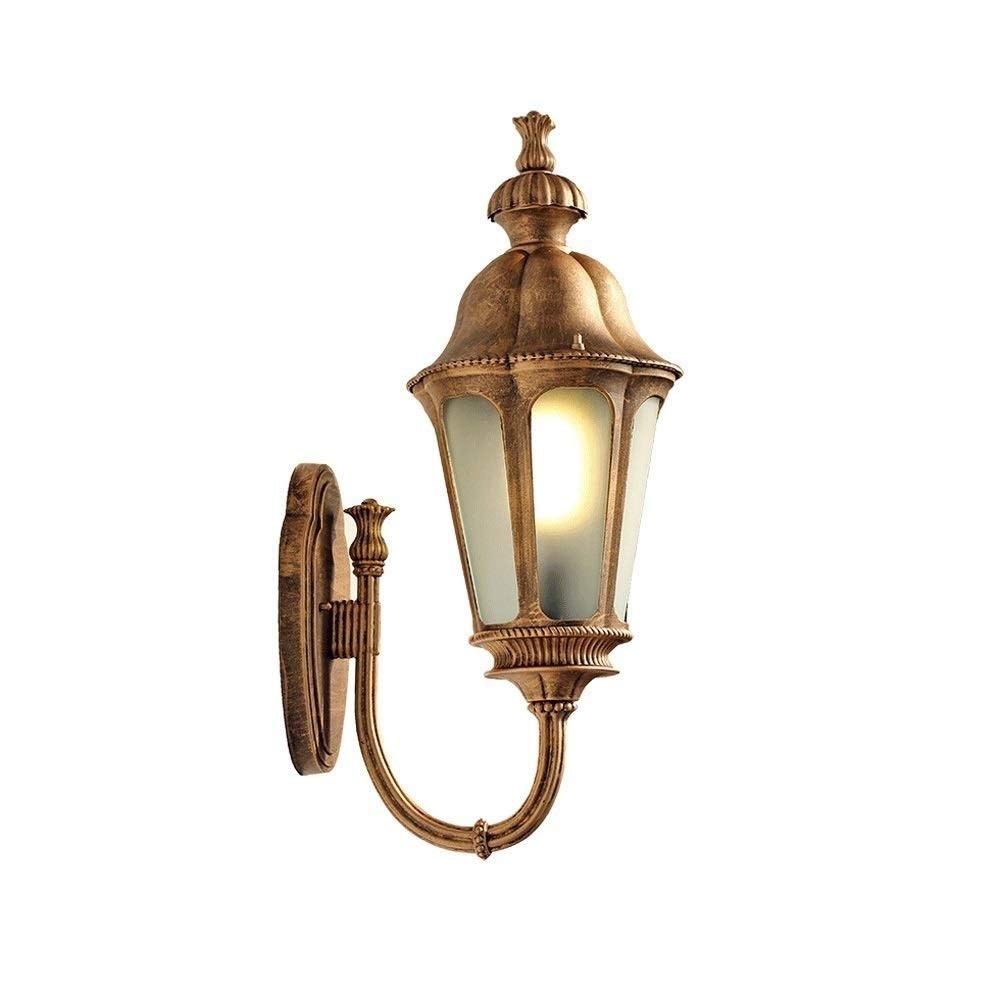 Lanterne murale extérieure rétro E27 pour illuminer vos soirées sur la terrasse de la villa