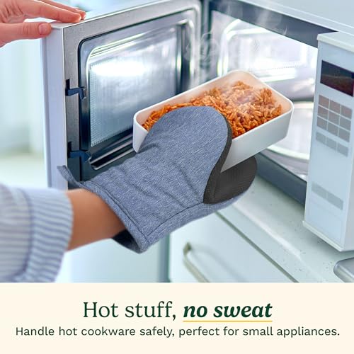 Image of Cuisinart Mini Oven Mitts, 2-Pack, Neoprene Grip, Heat Resistant 350F