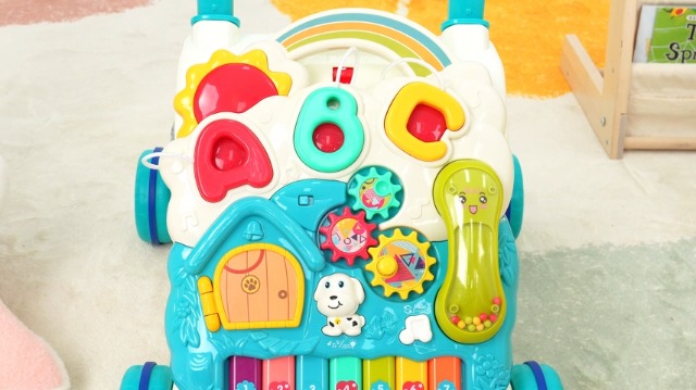 Girello 3 In 1 Pieghevole Per Bambini Da 6 Mesi – Altezza Regolabile 8 Livelli, Ruote Silenziose 360°, Vassoio Musicale Staccabile E Sedile Lavabile