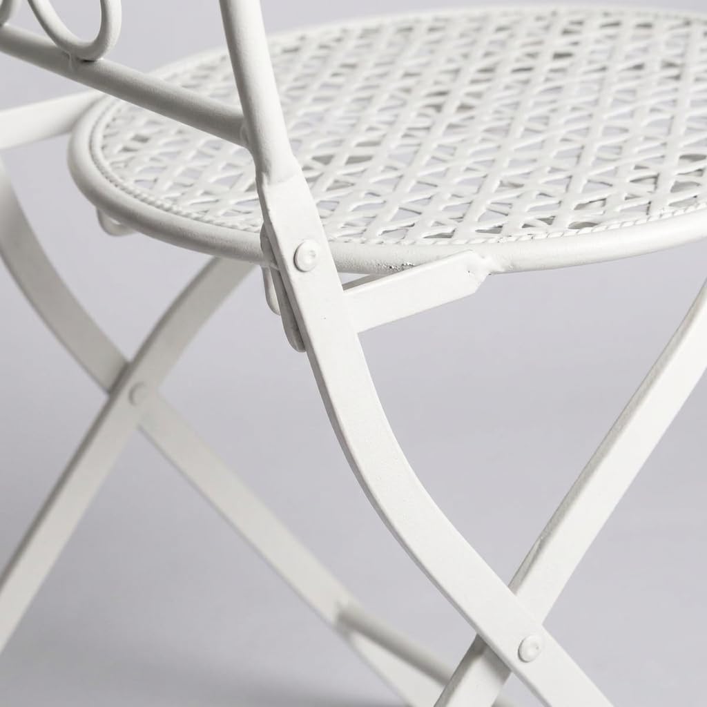 DiKasa Sedia Pieghevole in metallo bianco stile shabby chic - Sedia in ferro battuto con seduta rotonda senza braccioli, salvaspazio per giardino, balcone, cucina, terrazza ed eventi, 40x54x94 cm