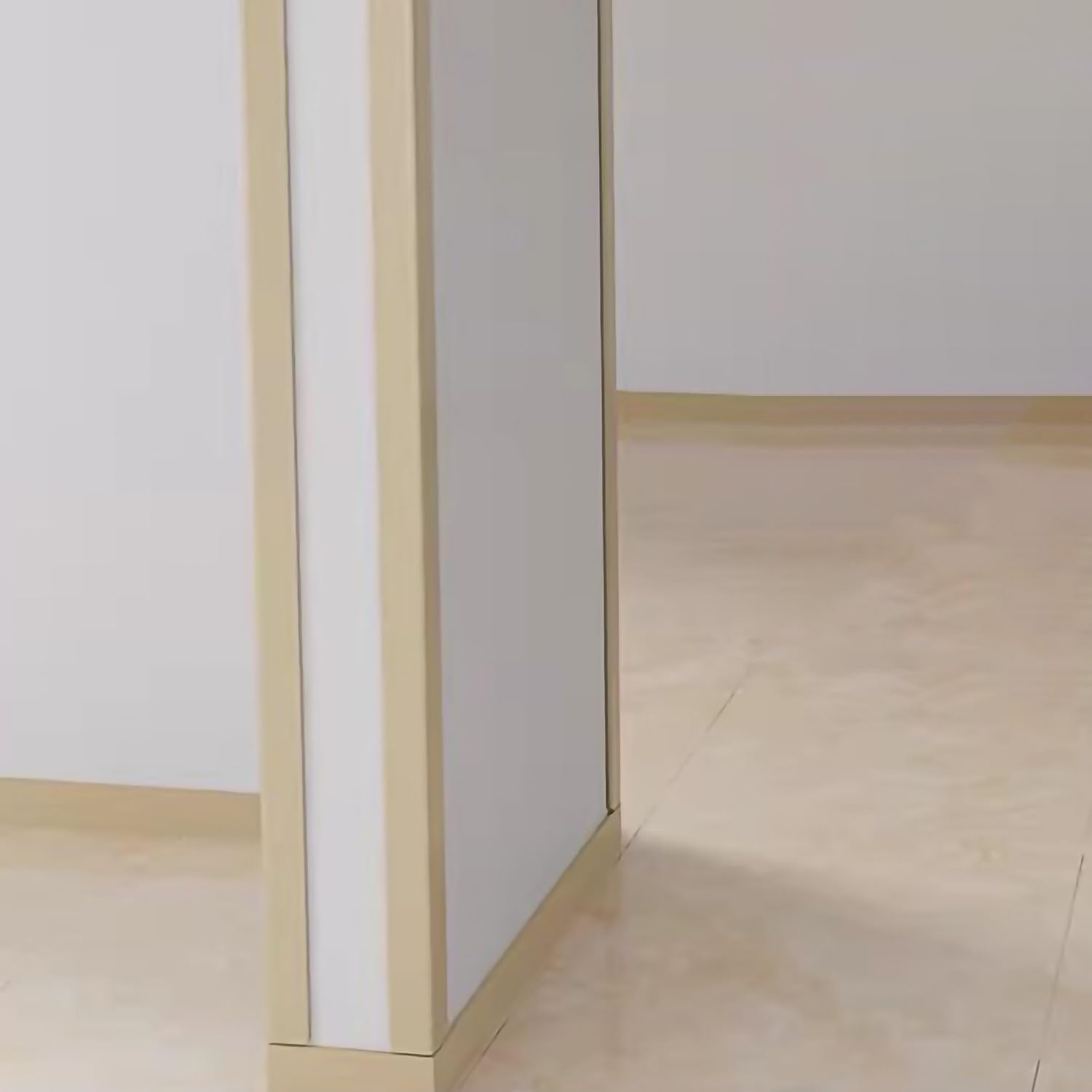 Sztywne listwy narożnikowe z PVC, Ochraniacz narożników ściennych z PCV 180 cm Samoprzylepny Wiele rozmiarów Biały Beżowy 4 szt. 6(White 6 Pack,180x2.5cm)