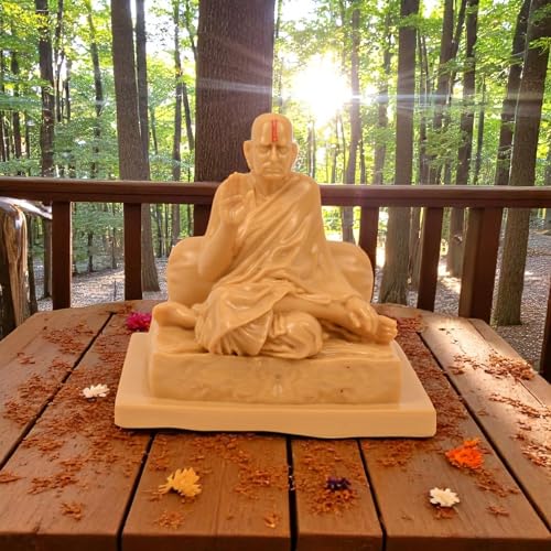 Image of KariGhar Swami Samarth Idol Perfect for Car Dashboard and House Warming 3 inch