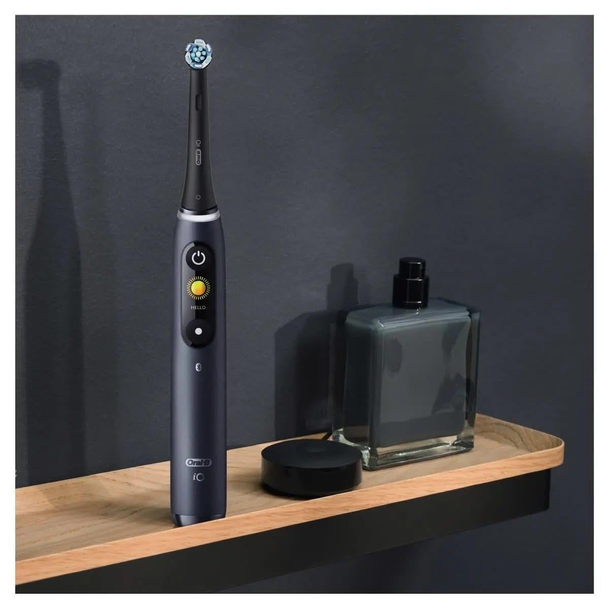 Oral-B IO Series 8N Black Onyx JAS22