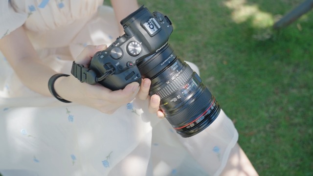 (みやさん専用)R6+マウントアダプター+ rf 35mm + ef50mm 61HEFCHozfL._UF350,350_QL50_.jpg