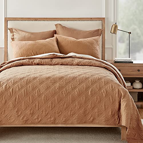 Levtex Home - 100% French Flax Linen Front/100% Cotton Back - Full/Queen Quilt - French Flax Washed Linen - Sanstone - Quilt Size (88 x 92in.)