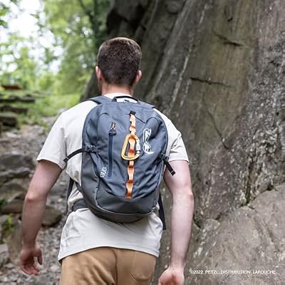 Petzl, Bug Backpack Gray, Backpack for single-day multi-pitch climbing