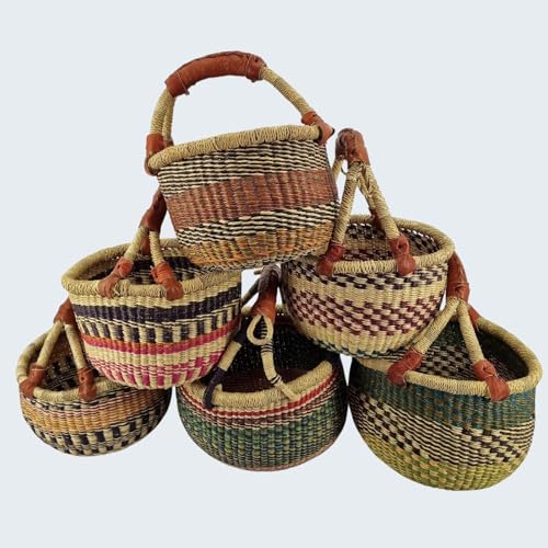 Cesta Bolga Redonda Pequeña 20–25 cm – Cesta Africana Original de Ghana para Niños y Decoración con Asa de Cuero – Hecha a Mano & Comercio Justo
