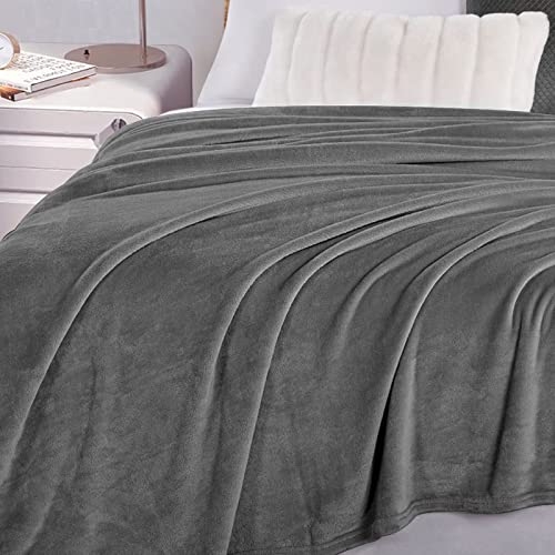 FARFALLAROSSA Kuscheldecke Flauschig 210 x 240 cm - XXL Fleecedecke Sofa Decken Couchdecke - Oeko-TEX - Super Weiche Fleecedecke als… – Ansicht 7