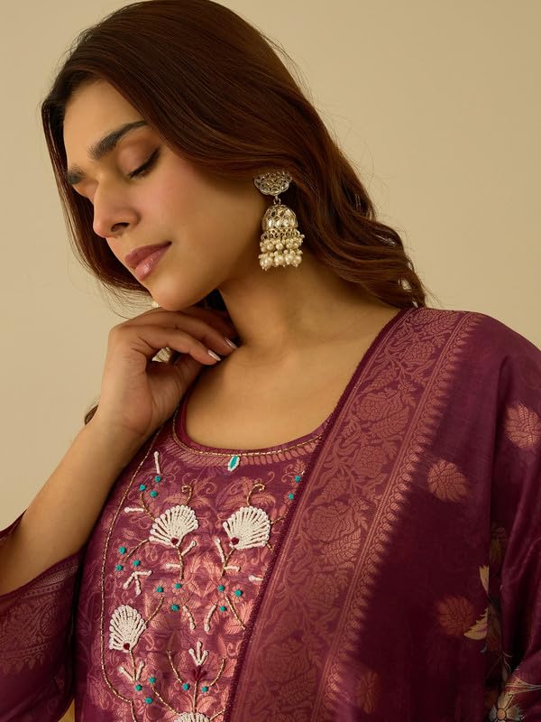 Image of VredeVogel Women's Embroidered Chanderi Silk Jacquard Straight Kurta Pant Set with Dupatta | Perfect for Festive & Casual Ethnic Wear Kurta Set