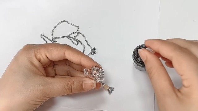 Amazon.com: Bysxny 1PC Clear Heart Vial Perfume Bottle Necklaces