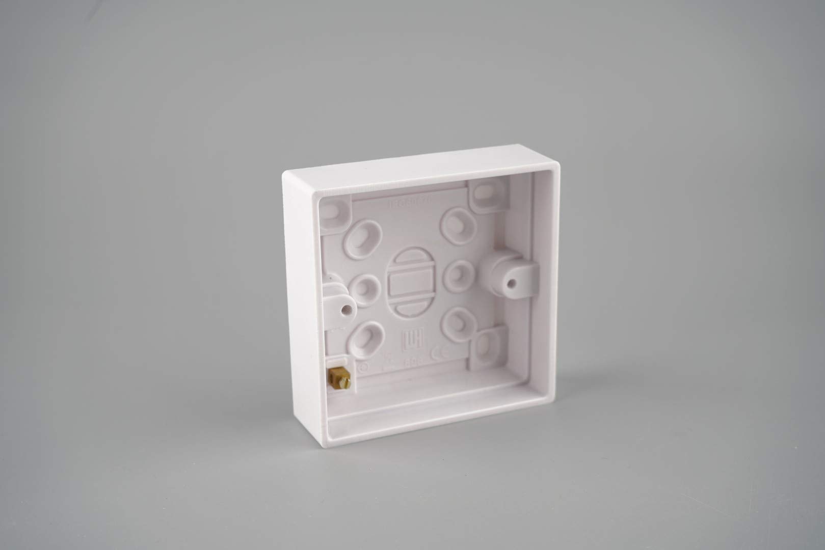 Wk Electrical - Single Gang Pattress Box (Inside 25Mm, Outside 28Mm) With Earth