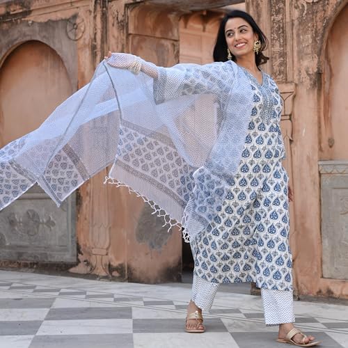 Image of Sidhidata Women's Cotton Blend Printed Kurta Pant and Dupatta Set