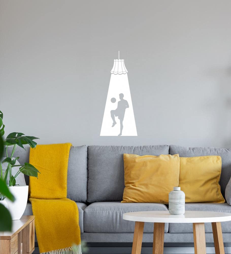 Piłkarz w reflektorze tatuaż ścienny biała naklejka 45 x 102 cm