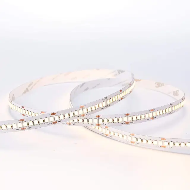 Striscia LED 24V 120W 5M - Alta Luminosità 3000K, Strisce LED 220V