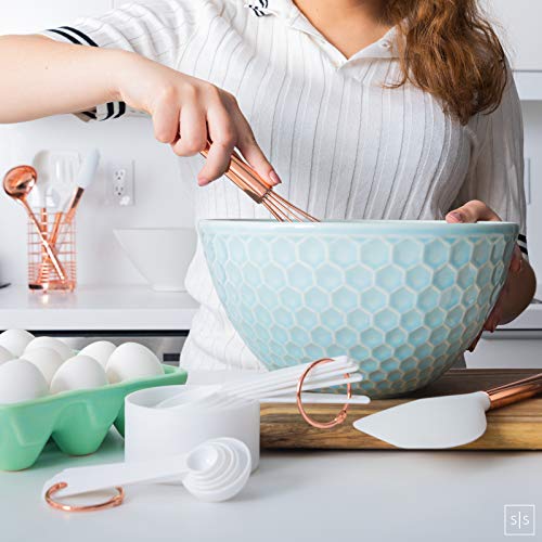 White and Rose Gold Cooking Utensils Set with Holder - 17-Piece Kitchen Utensil Set with Holder Includes White and Copper Measuring Cups and Spoons & Copper Utensil Holder