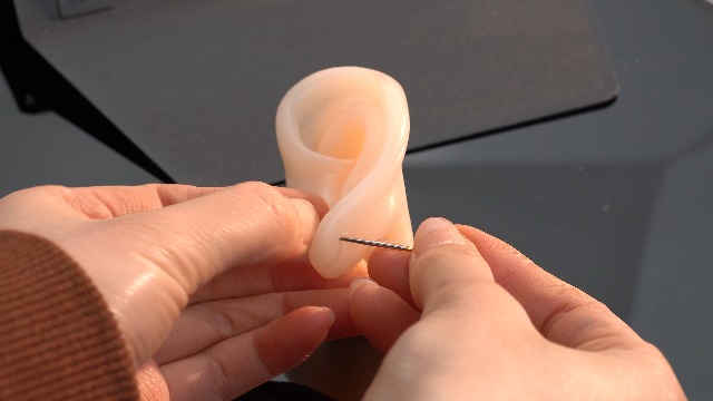 Piercing In Titanio G23 Per Orecchio - Set 3 Pezzi Per Helix, Trago E Labbra - Ipoallergenico Argento E Oro - Foto 14