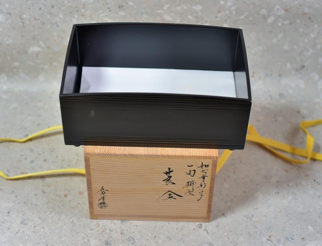如心斎好写、秀斎作　一閑張櫛型煙草盆【極上品】　共箱お茶道具 如心斎好写、秀斎作 一閑張櫛型煙草盆【極上品】 共