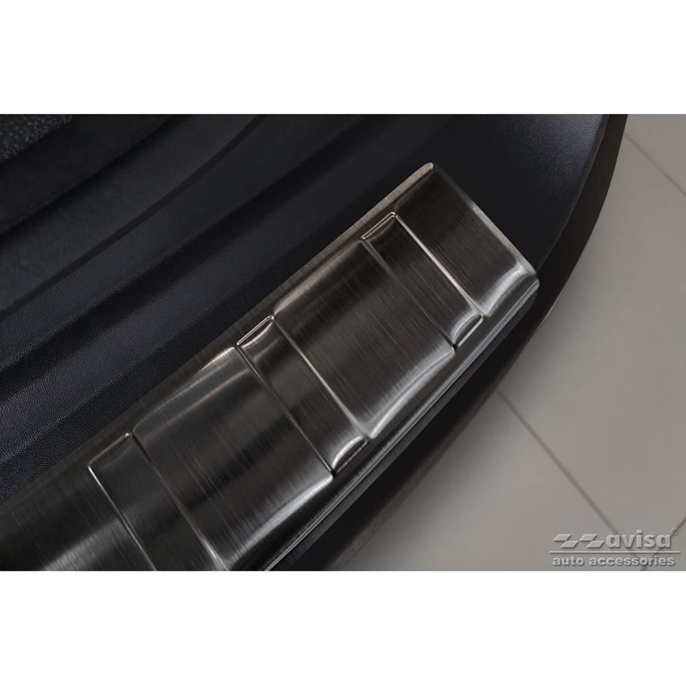 Osłona zderzaka tylnego ze stali nierdzewnej Nero Kompatybilny z Kia Sportage V 2021- "Ribs"