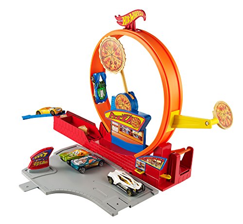 Hot Wheels Pizza City Track Set