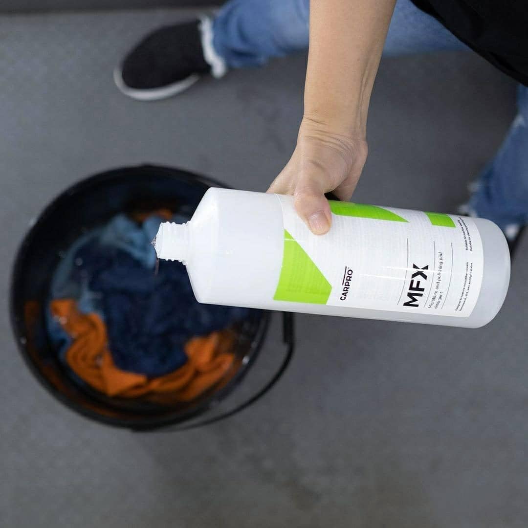 CarPro MFX Mikrofaserwaschmittel Spezialwaschmittel Waschmittel macht Tücher wieder saugstark und weich Größe 4L