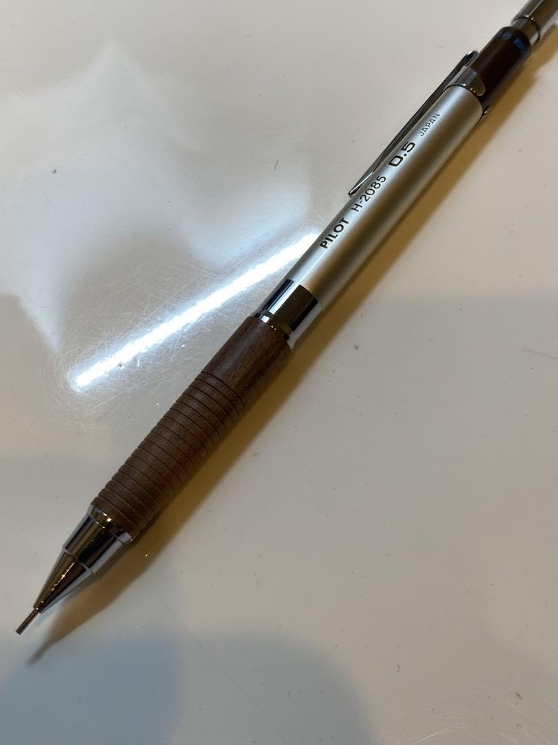 PILOT H-2085