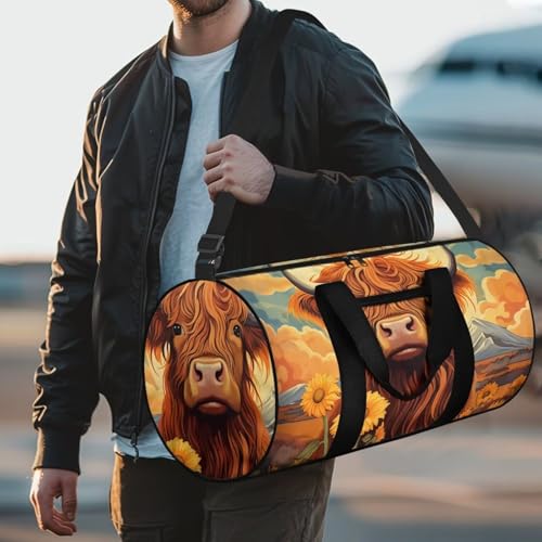 Highland Cow Duffle Bag with Adjustable Strap,Foldable Travel Duffel Bags for Men Women,Waterproof Duffel Bags3