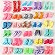 64pcs Puppenkleidungs und Zubehörset, 1 Langes Kleid, 2 Winterkleider, 10 Hosenträgerröcke, 1 Mantel, 2 Oberteile Hosen, 10 Schuhe, 10 Kleiderbügel, 28 Puppenzubehörteile für 11,5 Zoll Puppen
