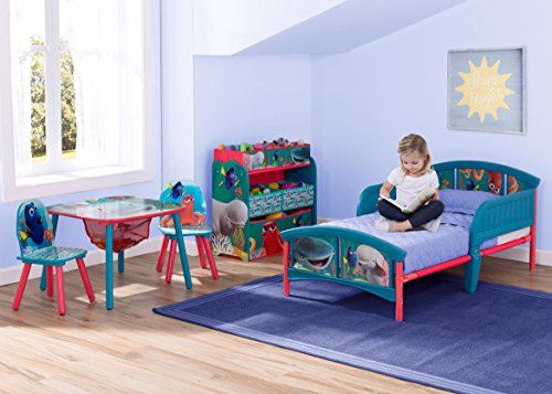 finding nemo table and chairs