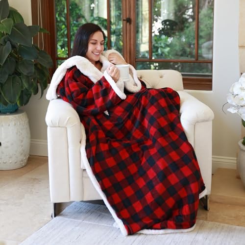 Image of Catalonia Sherpa Wearable Blanket with Sleeves and Pocket for Adults